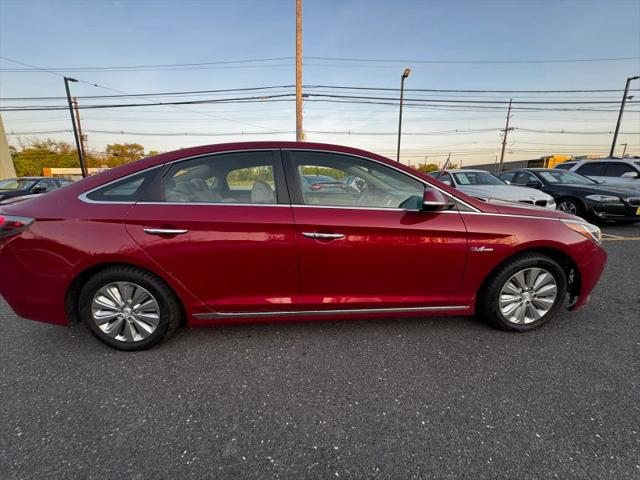 2016 Hyundai Sonata Hybrid SE