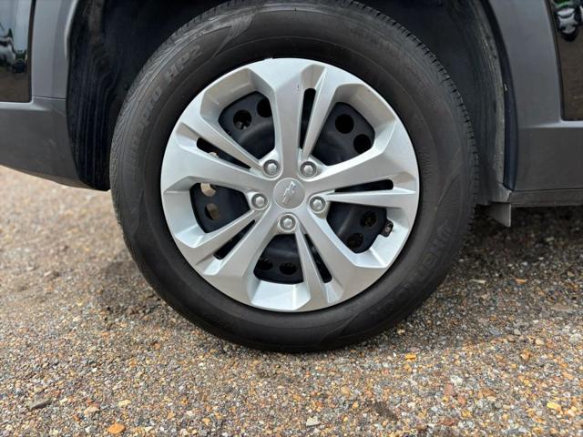 2025 Chevrolet Trax FWD LS