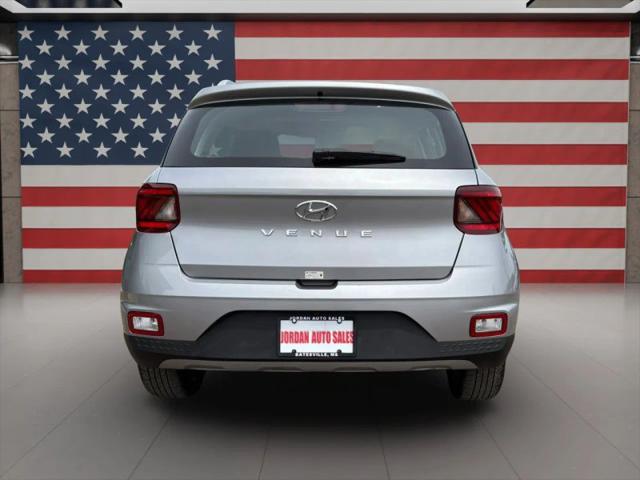 2025 Hyundai Venue SEL
