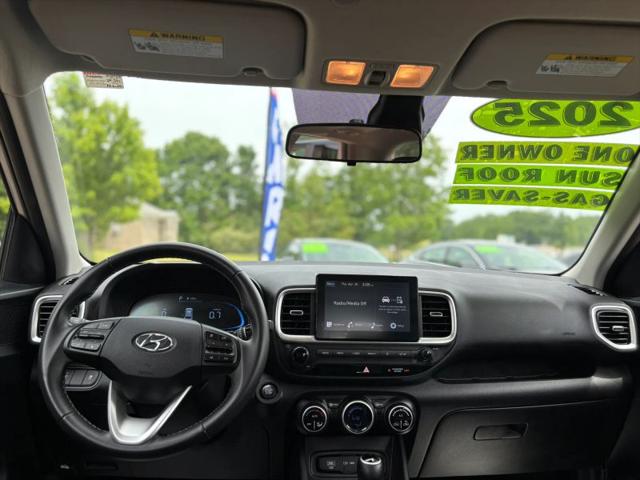 2025 Hyundai Venue SEL