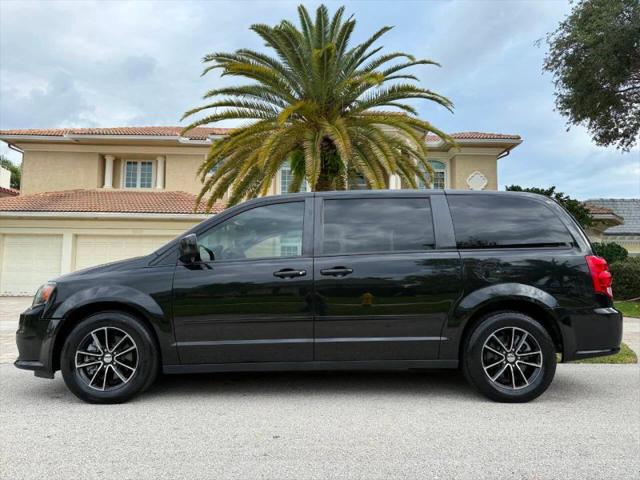 2016 Dodge Grand Caravan R/T