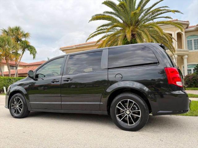 2016 Dodge Grand Caravan R/T