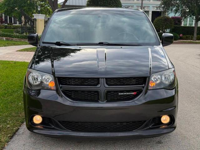 2016 Dodge Grand Caravan R/T