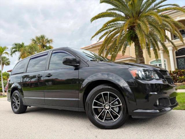 2016 Dodge Grand Caravan R/T