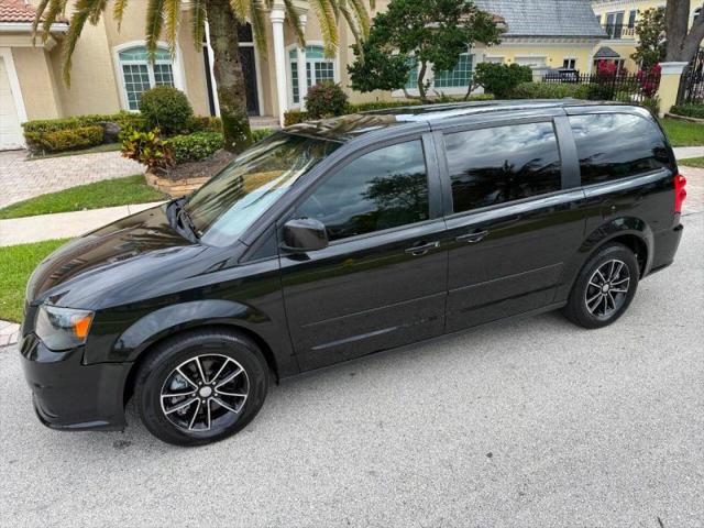 2016 Dodge Grand Caravan R/T