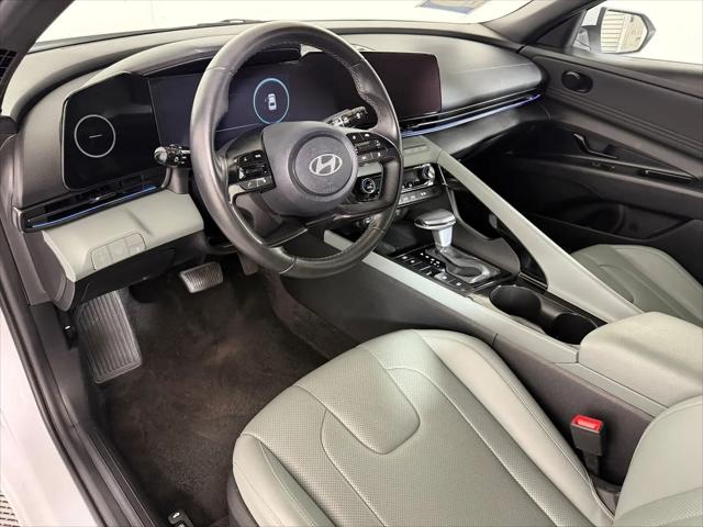 2025 Hyundai Elantra Hybrid Limited
