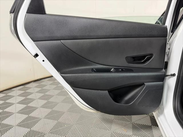 2025 Hyundai Elantra Hybrid Limited