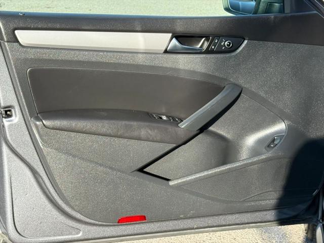 2015 Volkswagen Passat 1.8T Wolfsburg Edition