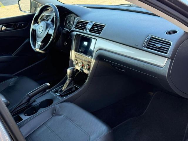 2015 Volkswagen Passat 1.8T Wolfsburg Edition