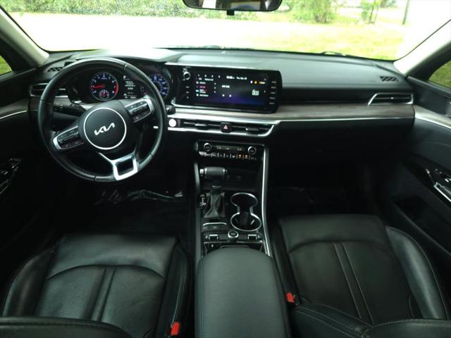2022 Kia K5 EX