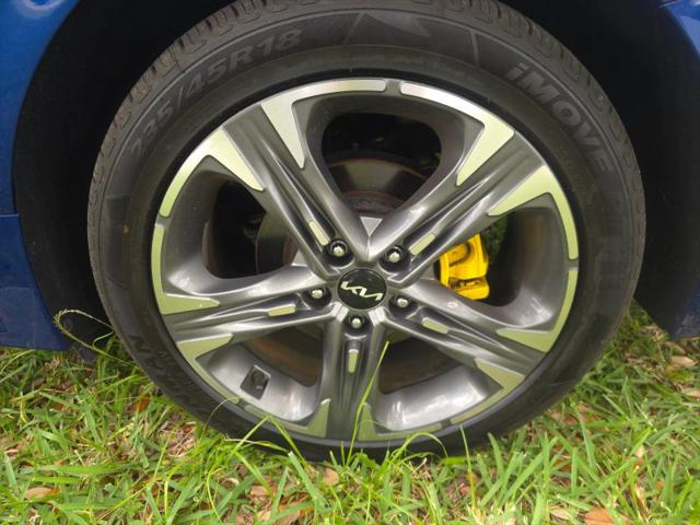 2022 Kia K5 EX