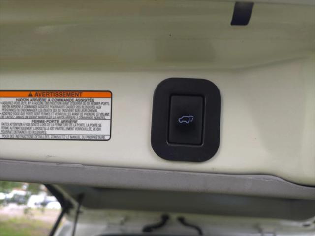 2016 Toyota Sienna XLE 8 Passenger