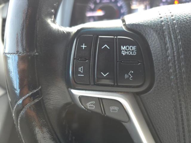 2016 Toyota Sienna XLE 8 Passenger