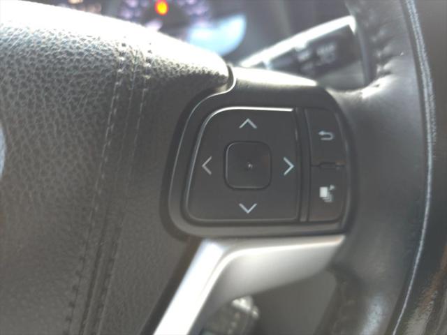 2016 Toyota Sienna XLE 8 Passenger