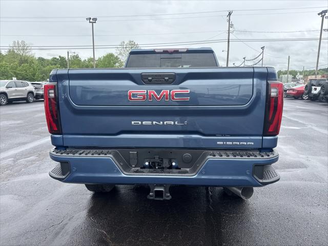 2026 GMC Sierra 2500HD Crew Cab, Standard Bed, Denali, 4WD