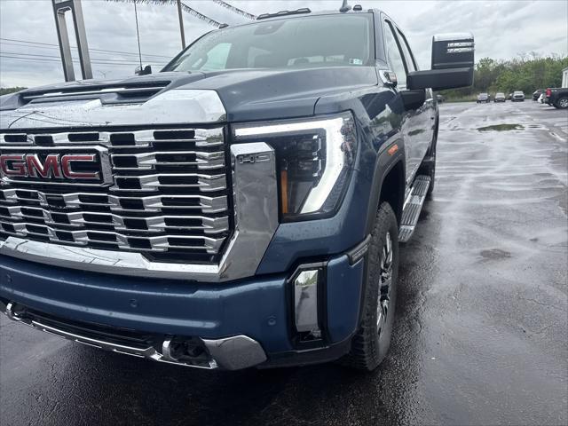 2026 GMC Sierra 2500HD Crew Cab, Standard Bed, Denali, 4WD