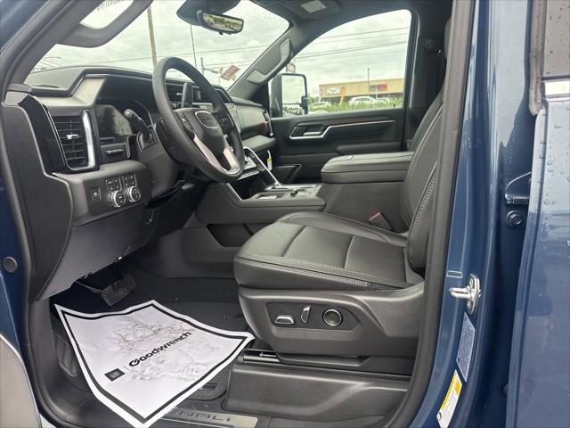 2026 GMC Sierra 2500HD Crew Cab, Standard Bed, Denali, 4WD