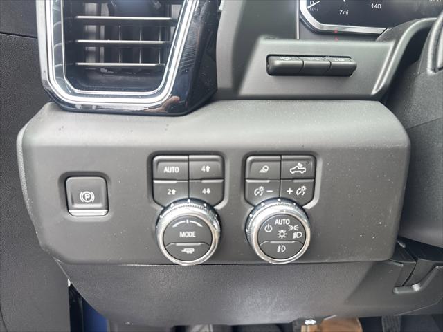 2026 GMC Sierra 2500HD Crew Cab, Standard Bed, Denali, 4WD