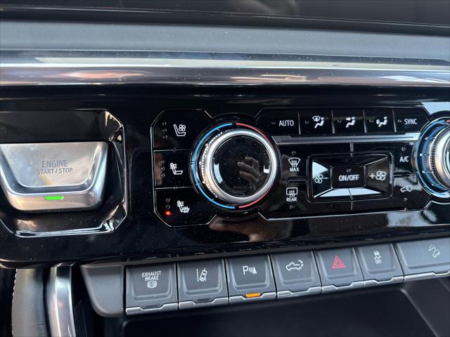 2026 GMC Sierra 2500HD Crew Cab, Standard Bed, Denali Ultimate, 4WD