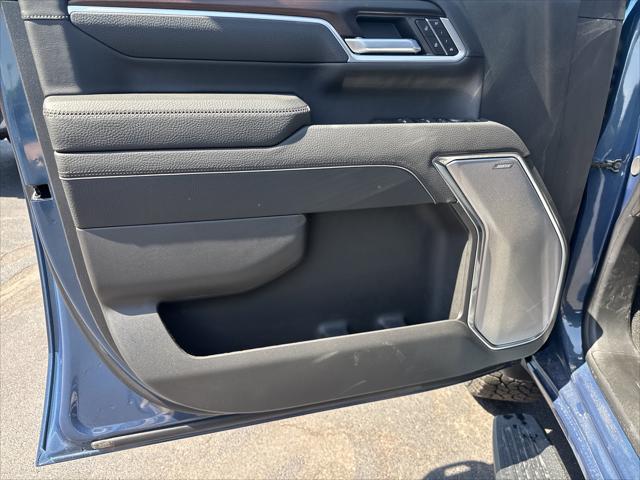 2026 GMC Sierra 2500HD Crew Cab, Standard Bed, Denali, 4WD