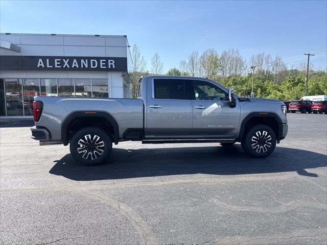 2026 GMC Sierra 2500HD Crew Cab, Standard Bed, Denali Ultimate, 4WD