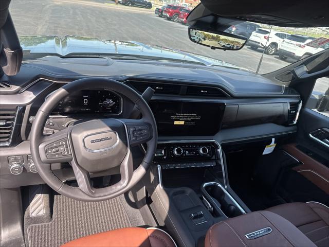2026 GMC Sierra 2500HD Crew Cab, Standard Bed, Denali Ultimate, 4WD
