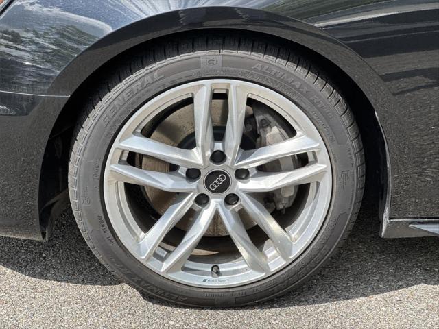 2022 Audi A4 Premium Plus 45 TFSI S line quattro S tronic