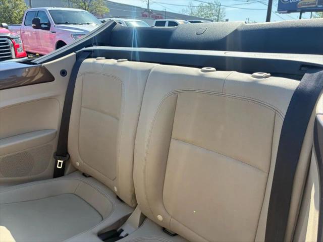 2013 Volkswagen Beetle 2.5L 70s Edition
