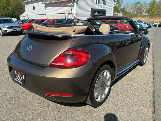 2013 Volkswagen Beetle 2.5L 70s Edition