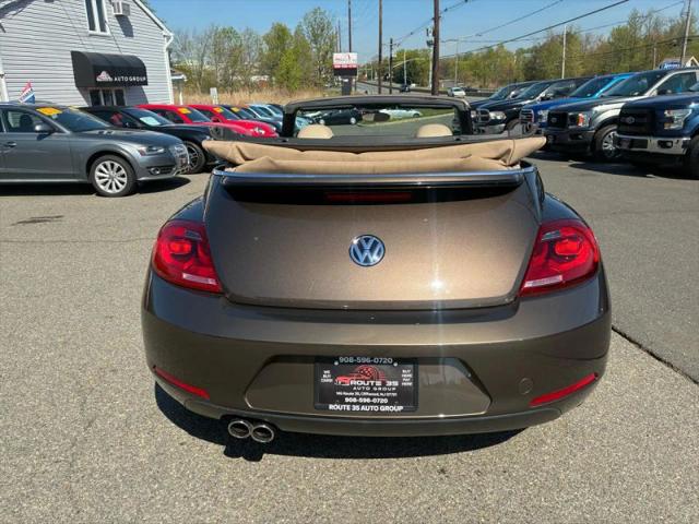 2013 Volkswagen Beetle 2.5L 70s Edition