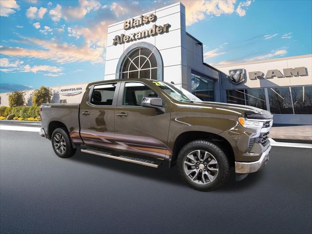 2023 Chevrolet Silverado 1500 4WD Crew Cab Short Bed LT with 2FL