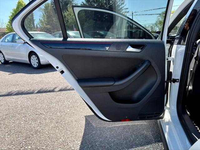2015 Volkswagen Jetta 2.0T GLI SEL