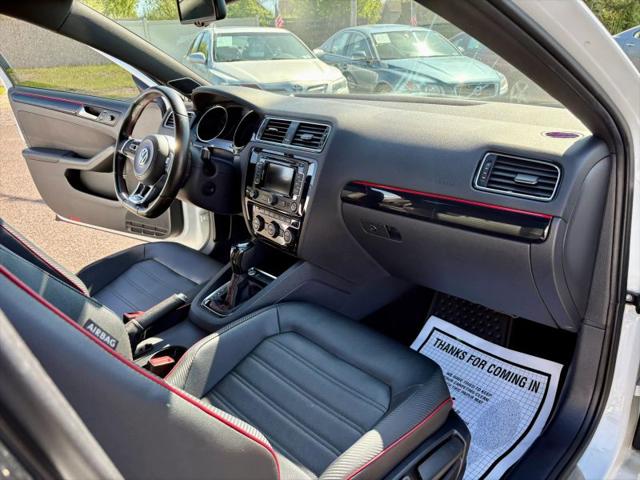 2015 Volkswagen Jetta 2.0T GLI SEL