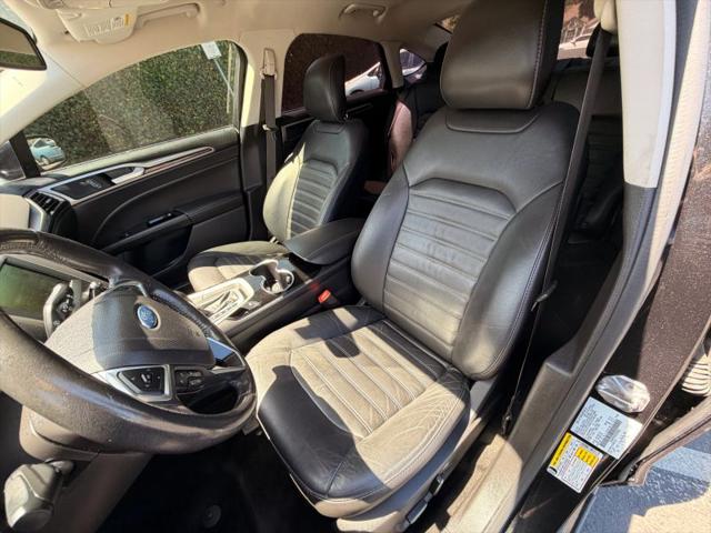 2014 Ford Fusion Energi SE Luxury