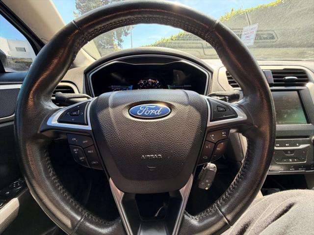 2014 Ford Fusion Energi SE Luxury