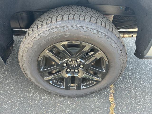 2026 Chevrolet Silverado 1500 4WD Crew Cab Standard Bed LT Trail Boss