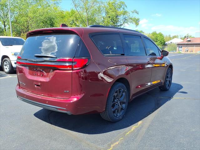 2022 Chrysler Pacifica Touring L AWD