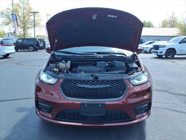 2022 Chrysler Pacifica Touring L AWD
