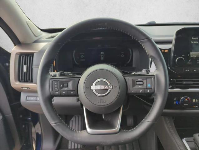 2025 Nissan Pathfinder Platinum FWD