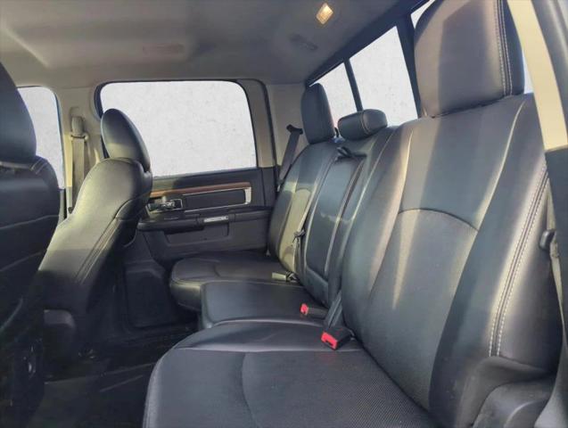 2017 Ram 1500 Laramie Crew Cab 4x4 6'4" Box