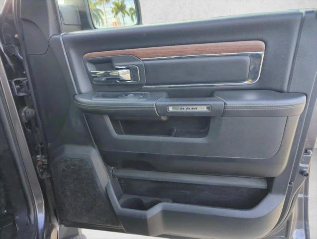 2017 Ram 1500 Laramie Crew Cab 4x4 6'4" Box