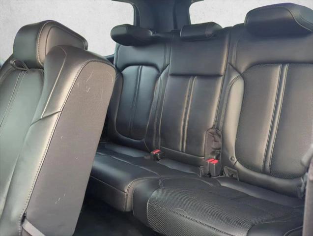 2022 Jeep Wagoneer Series II 4x2