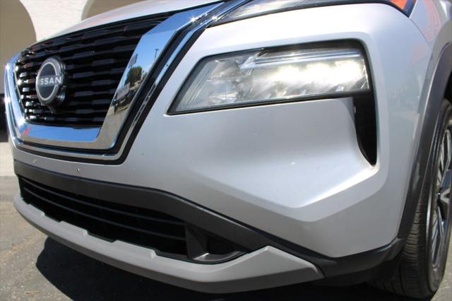2022 Nissan Rogue SV FWD