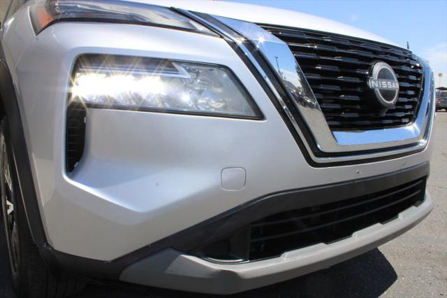 2022 Nissan Rogue SV FWD