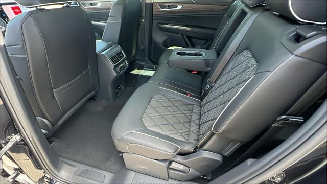 2026 Volkswagen Atlas SEL Premium R-Line