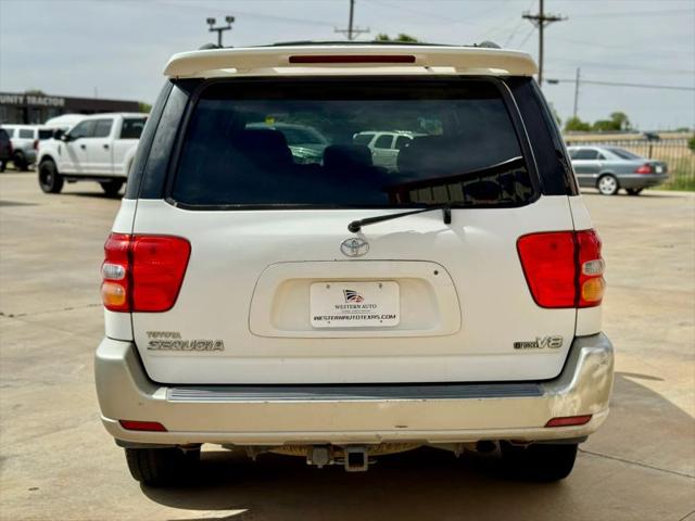 2003 Toyota Sequoia SR5 V8