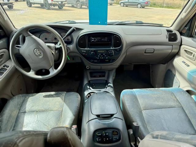 2003 Toyota Sequoia SR5 V8