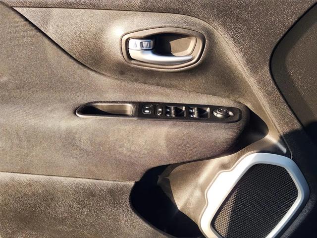 2020 Jeep Renegade Latitude FWD