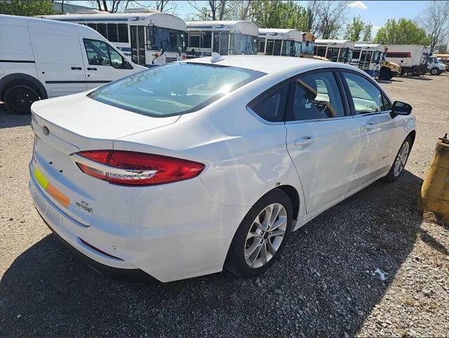 2019 Ford Fusion Hybrid SE
