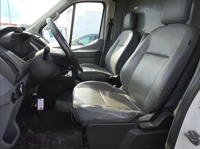 2017 Ford Transit Medium Roof w/Sliding Side Door w/RWB